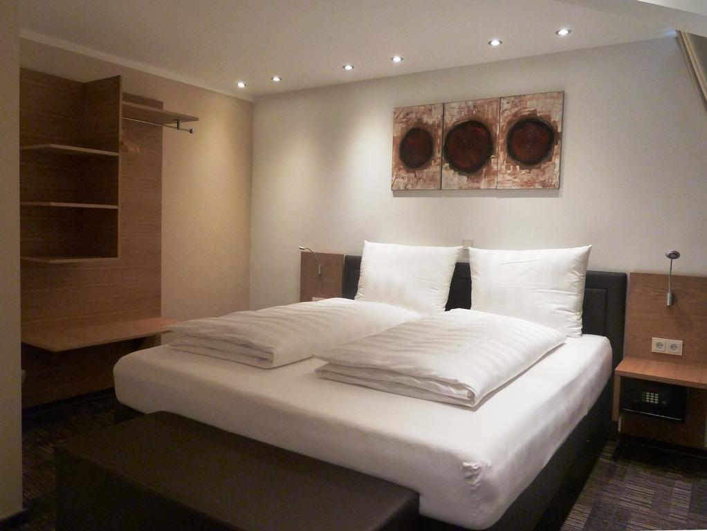 Büdingen Hotel Saline 3 חדר תמונה