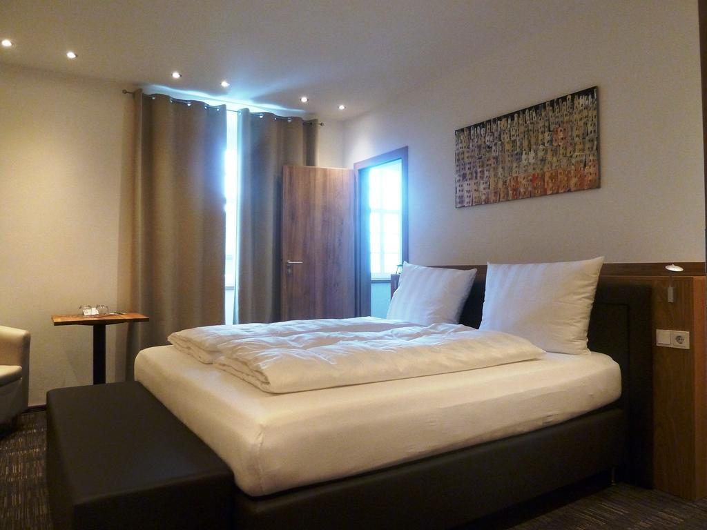 Büdingen Hotel Saline 3 חדר תמונה